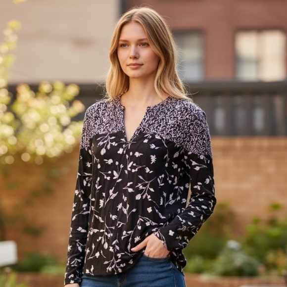 Lucky Brand Tops - Lucky Brand Black White Floral Blouse Large #BL22